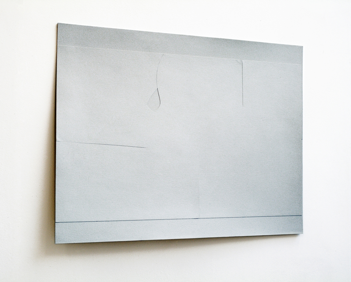 Poupak Sarah Shoughi, Cut (grey) (2013)